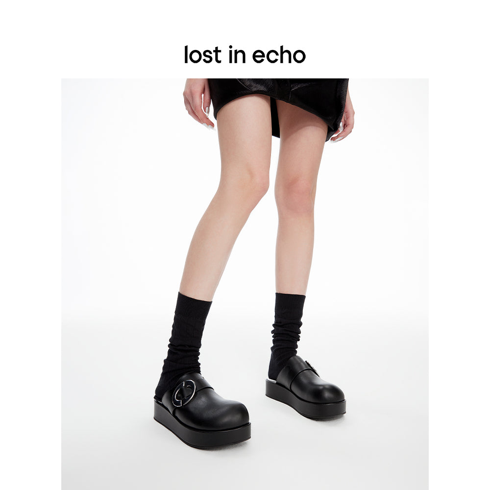 Lost In Echo Round Toe Thick Sole Mule Slipper Black - Streetcn