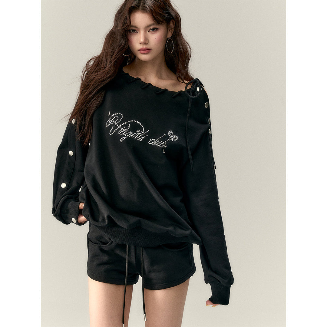 Via Pitti Nail Button Off-Shoulder Loose Sweat Top Black