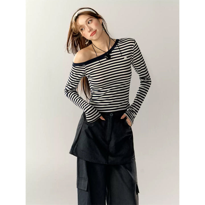 AsGony Striped Diagonal Shoulder Slim Top