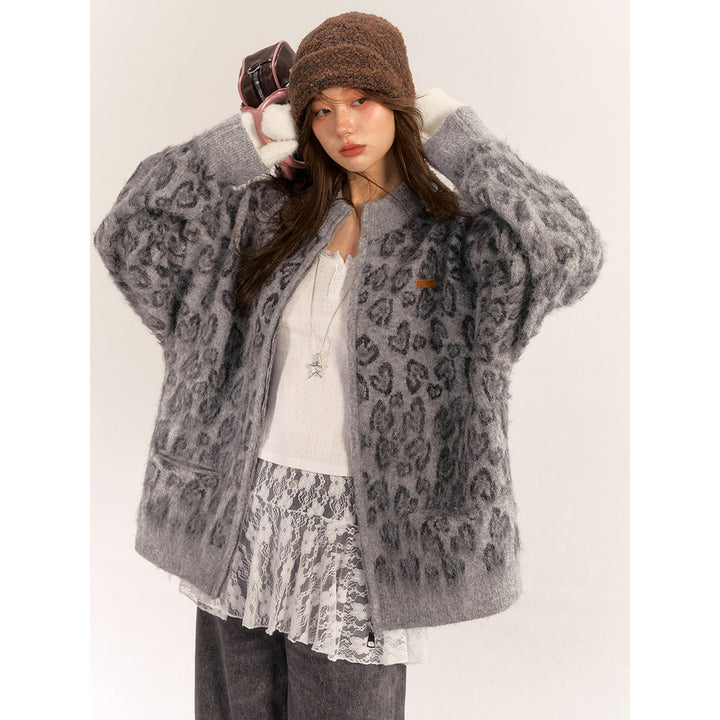 AsGony Blended Woolen Retro Leopard Knit Cardigan Gray